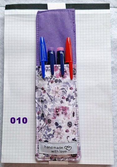 trousse pour cahier avec un elastique