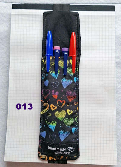 trousse pour cahier avec un elastique